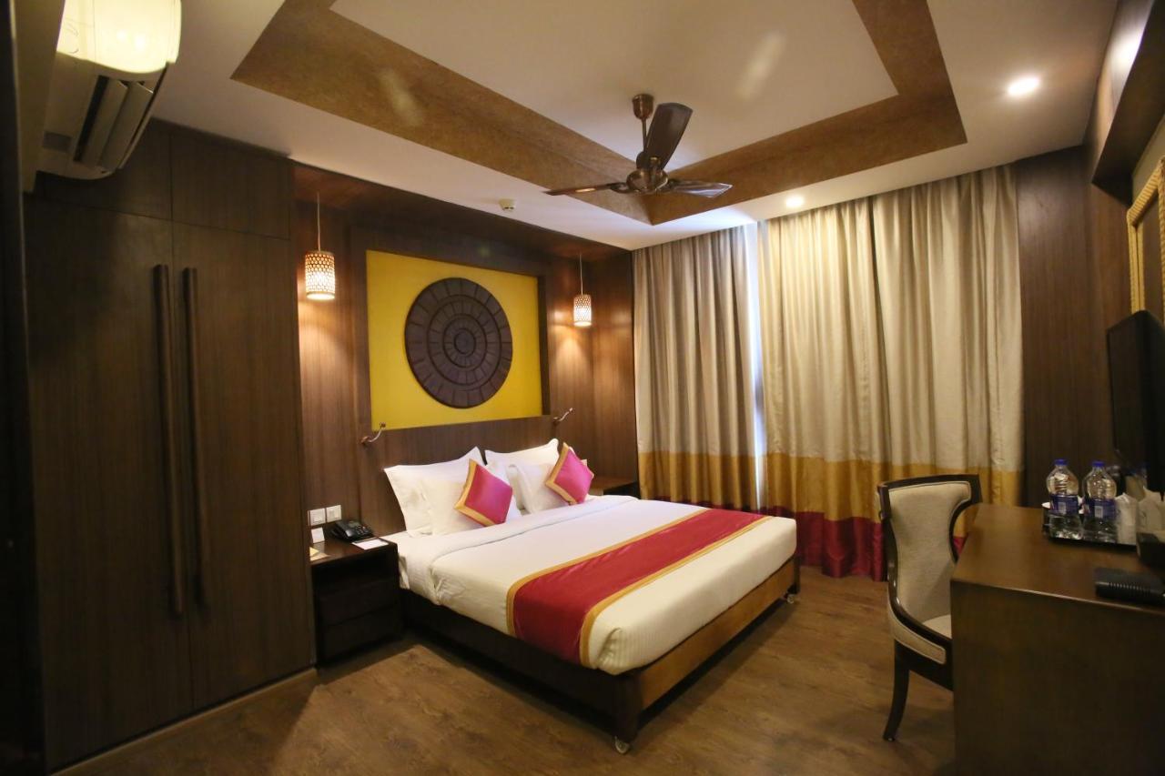 Vivin Luxury Suites Тривандрум Экстерьер фото